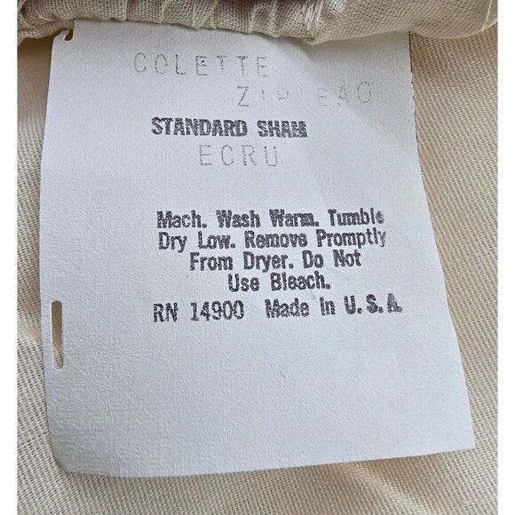 Vintage Colette Standard Sham Ecru Eyelet 26"x20" Cotton Pillow Case made in USA - Picture 2 of 6